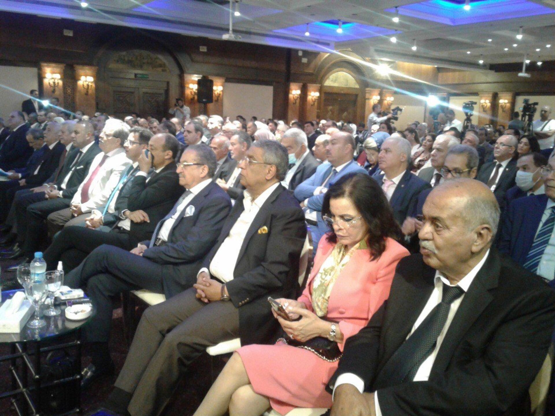 يطالبون بعودتها إلى الجامعة... المحامون العرب: العقوبات على سوريا ممارسة نازية فاشستية - سبوتنيك عربي, 1920, 25.06.2021