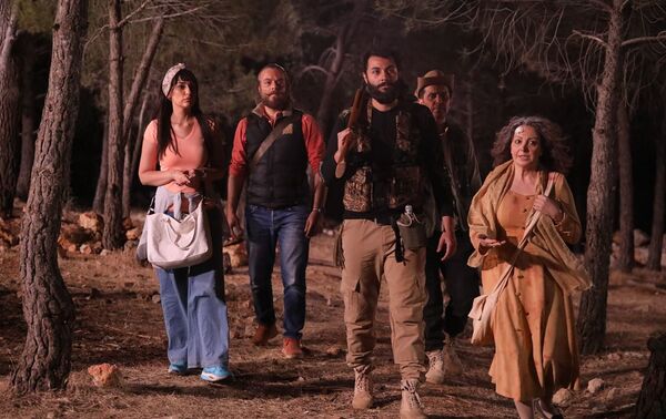 مشاهد من تصوير العمل الفني السوري عش الغراب بمشاركة عدد من الفنانين السوريين  - سبوتنيك عربي