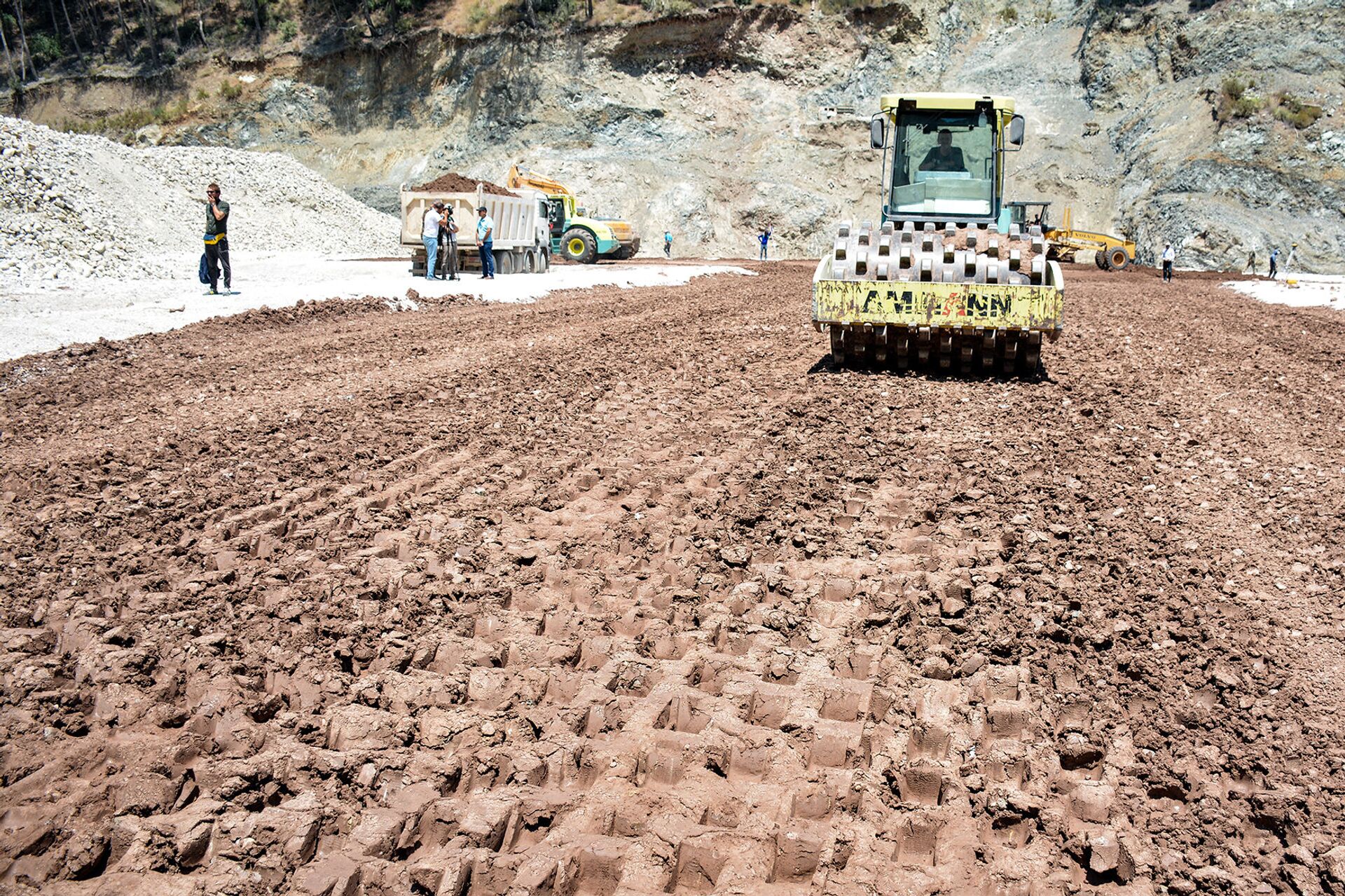 خبراء سوف انترفود الروسية يصممون سد (فاقي حسن) في اللاذقية السورية... صور - سبوتنيك عربي, 1920, 02.07.2021
