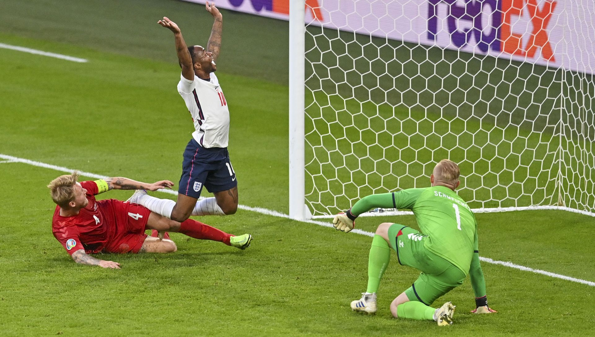 المنتخب الإنجليزي يتأهل إلى نهائي بطولة أمم أوروبا يورو 2020، ملعب ويمبلي، لندن، إنجلترا 7 يوليو 2021 المنتخب الإنجليزي يتأهل إلى نهائي بطولة أمم أوروبا يورو 2020، ملعب ويمبلي، لندن، إنجلترا 7 يوليو 2021 - سبوتنيك عربي, 1920, 10.07.2021