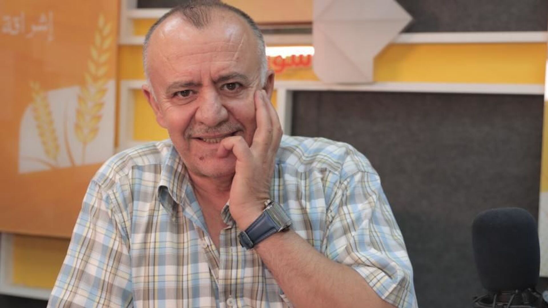 الفنان السوري، زهير عبدالكريم، في لقاء أجراه ضمن برنامج حوار VIP مع الإعلامي السوري، يامن ديب الفنان السوري، زهير عبدالكريم، في لقاء أجراه ضمن برنامج حوار VIP مع الإعلامي السوري، يامن ديب - سبوتنيك عربي, 1920, 10.07.2021