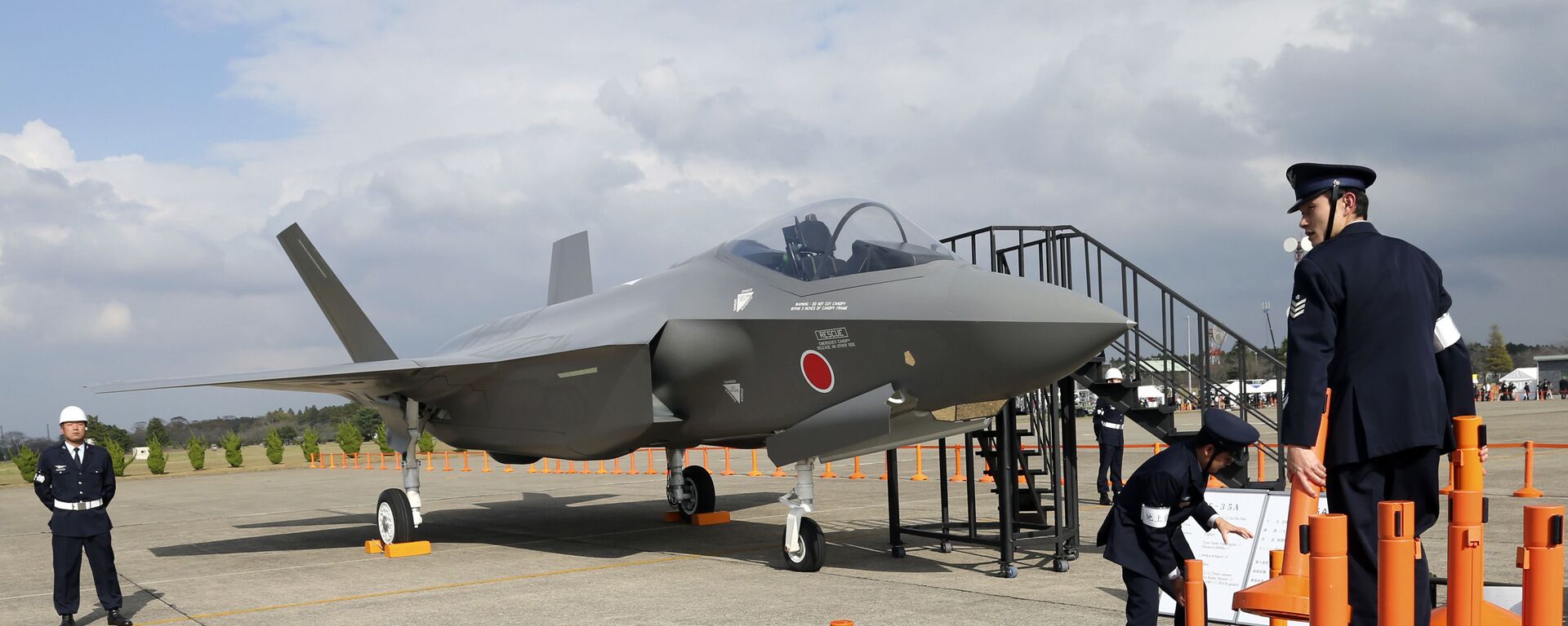 مقاتلات إف 35 الشبحية التي حصلت عليها اليابان من الولايات المتحدة الأمريكية - سبوتنيك عربي, 1920, 10.09.2025