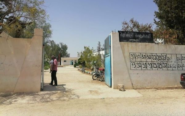 الجيش التونسي يواصل عمليات التطعيم ضد كورونا بعدد من المحافظات والأرياف الجيش التونسي يواصل عمليات التطعيم ضد كورونا بعدد من المحافظات والأرياف - سبوتنيك عربي