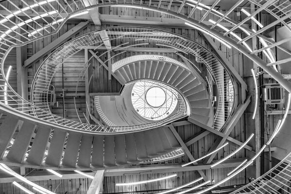 صورة بعنوان العين، للمصور لين جينغ من الصين، الفائز بالمركز الثالث في فئة التصوير المعماري من مسابقة التصوير الدولية جائزة حمدان بن محمد بن راشد آل مكتوم الدولية للتصوير الضوئي - سبوتنيك عربي