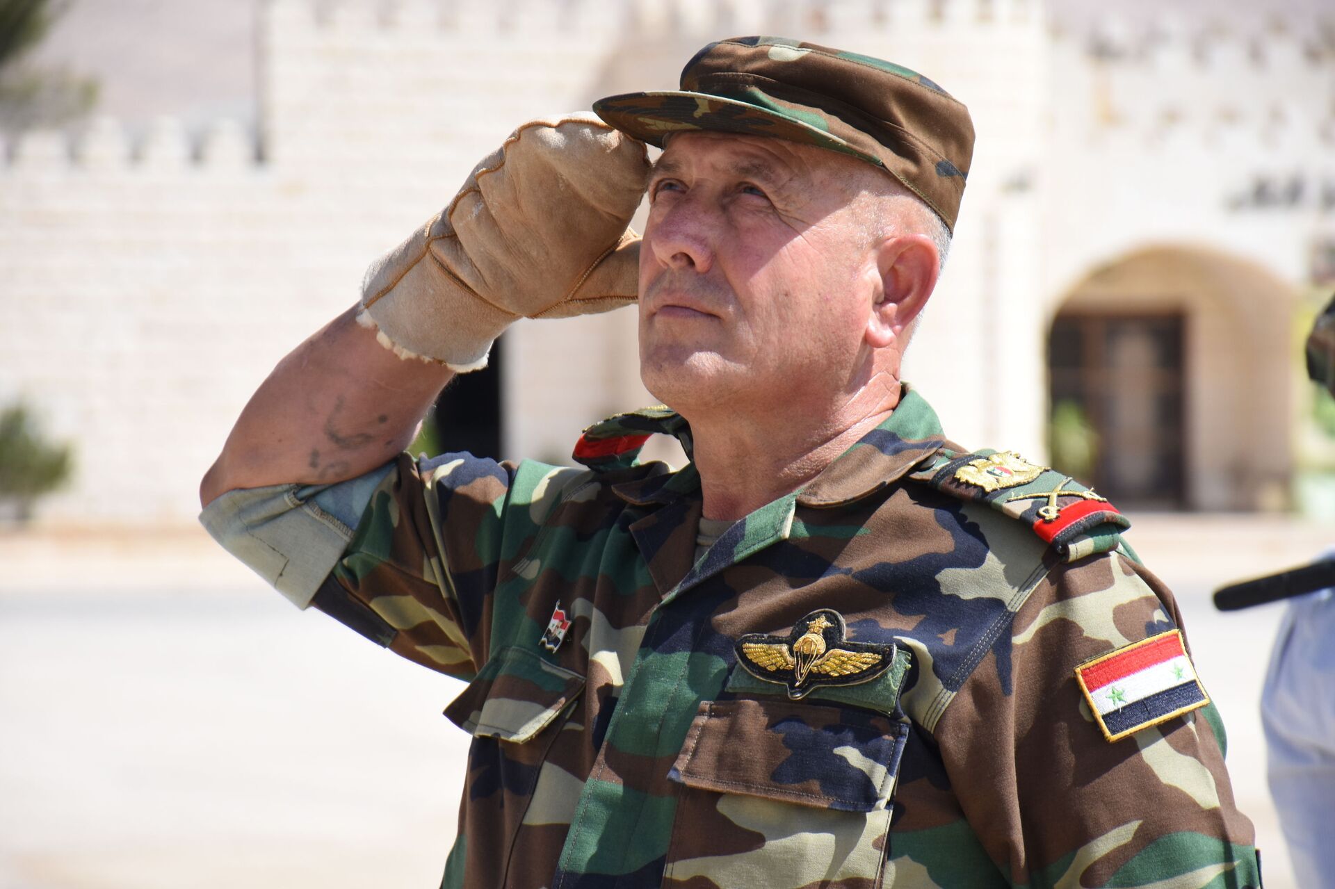 الأسد يهنئ الجيش السوري بالذكرى الـ 76 لتأسيسه  - سبوتنيك عربي, 1920, 02.08.2021