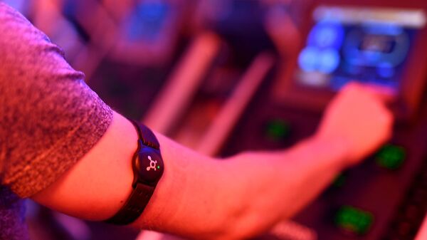 جهاز قياس معدل ضربات القلب للرياضيين - سبوتنيك عربي