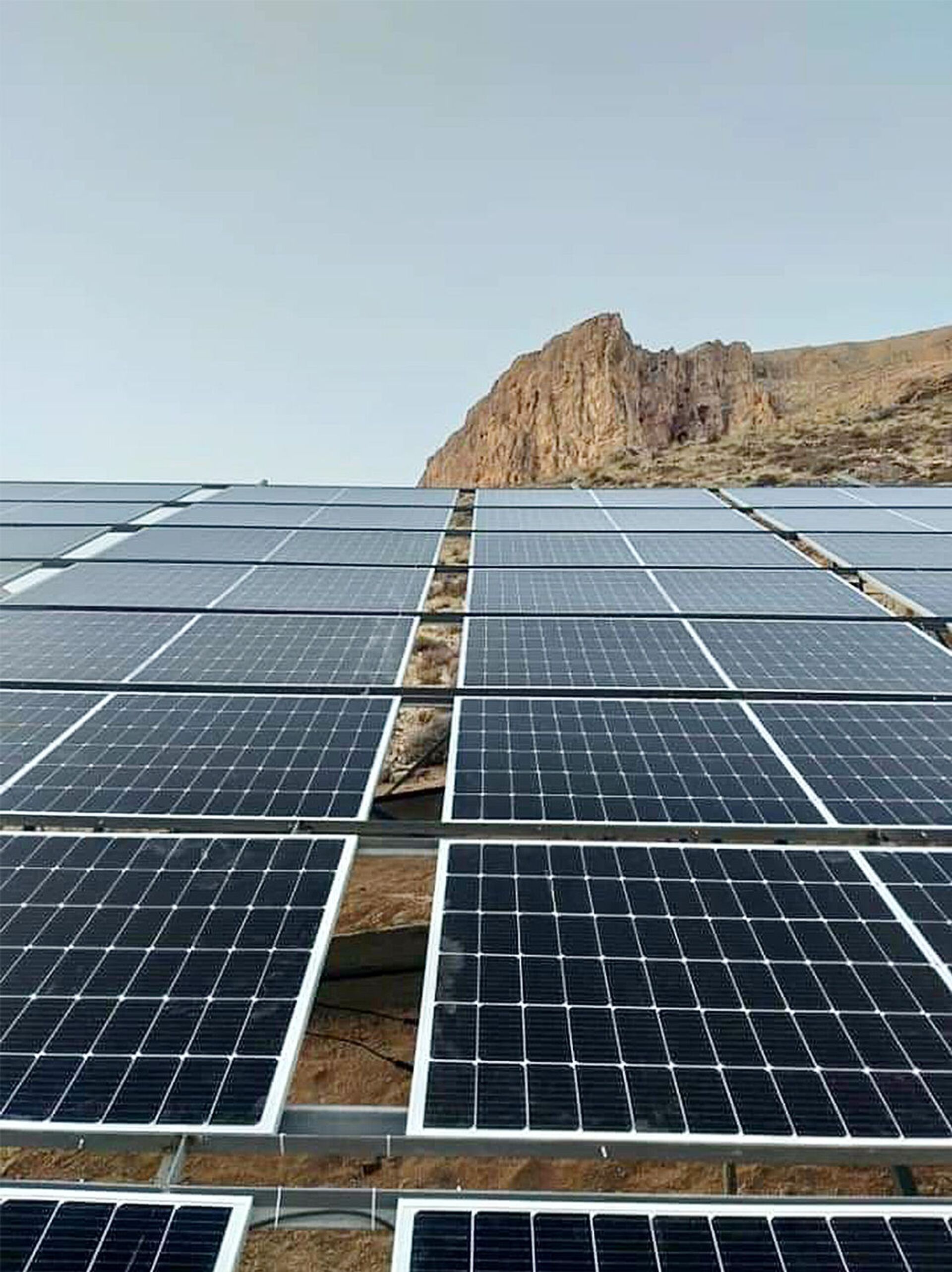 الشمس تضخ المياه وتنير الطرقات في الأرياف السورية - سبوتنيك عربي, 1920, 16.08.2021