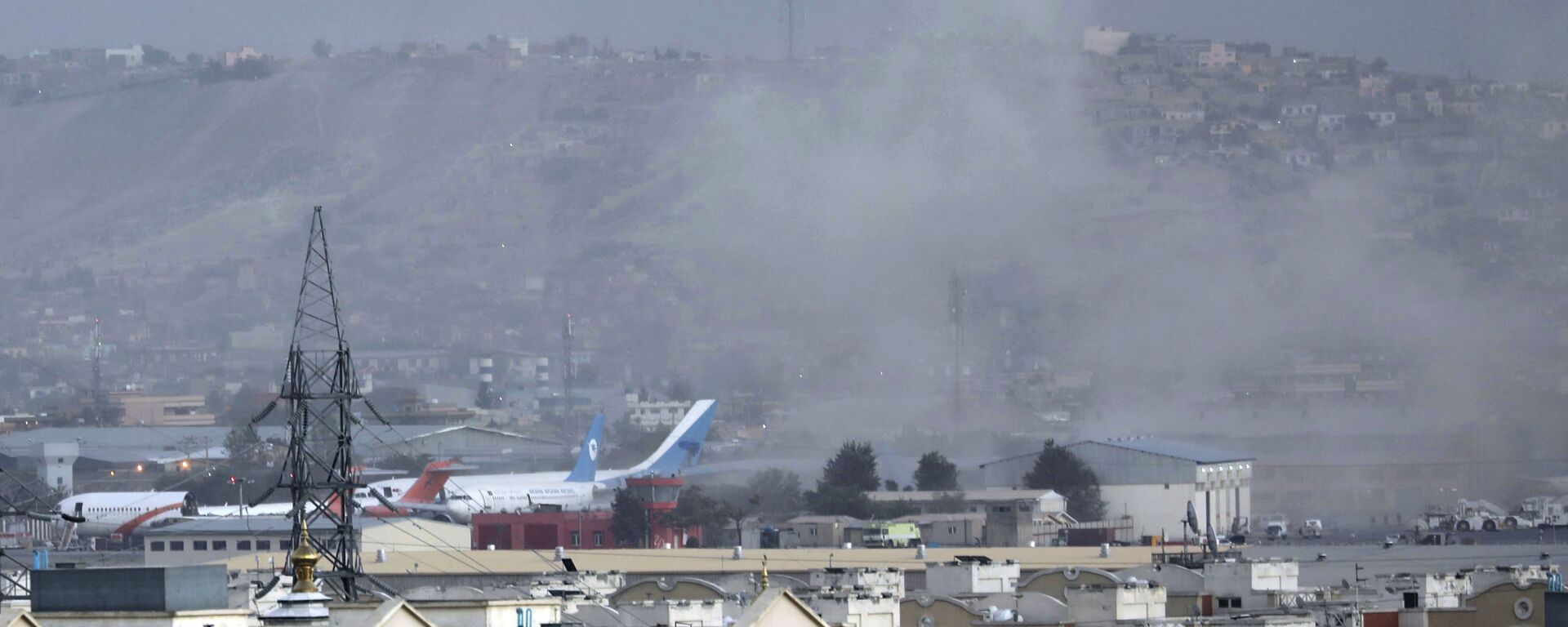 انفجار ارهابي في مطار حامد كرزاي الدولي في كابول، أفغانستان 26 أغسطس 2021 - سبوتنيك عربي, 1920, 16.01.2022