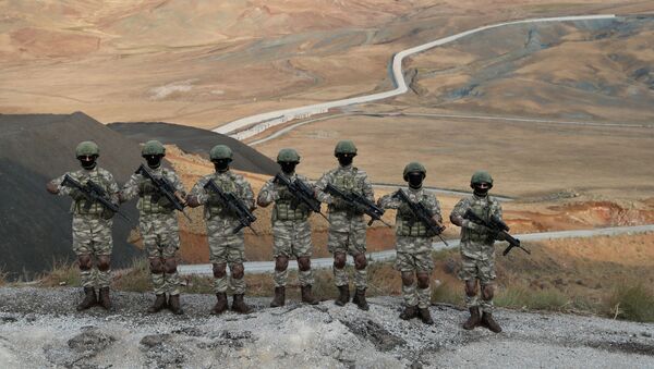 انتشار قوات الجيش التركي لتأمين الحدود مع إيران، لمنع وصول موجة من اللاجئين من أفغانستان، 21 أغسطس 2021 - سبوتنيك عربي