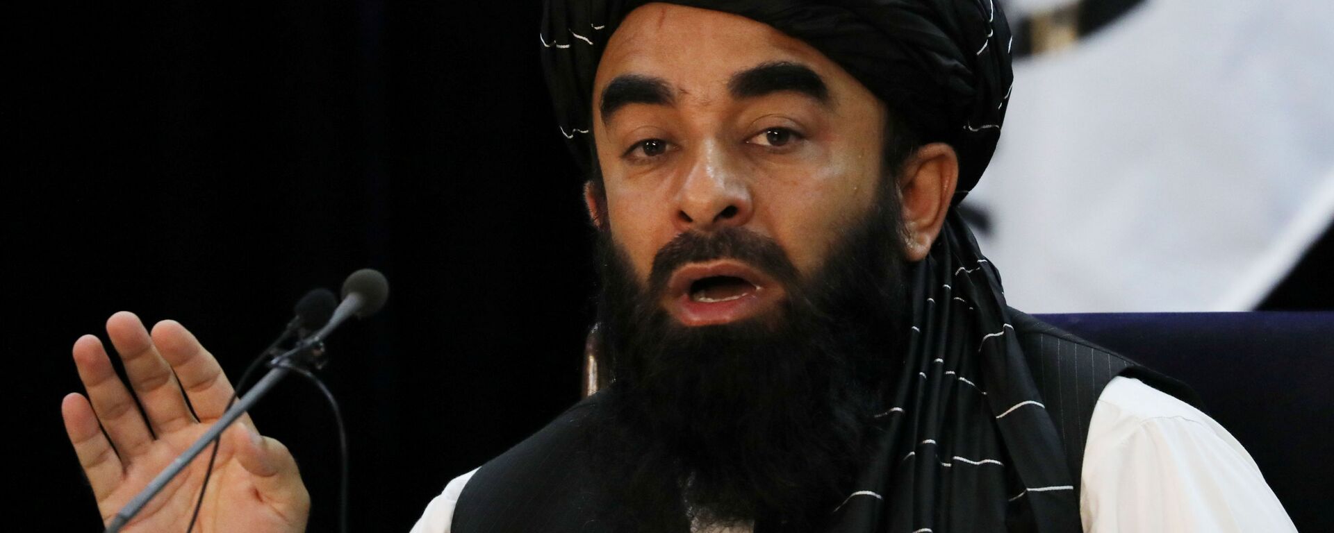 ممثل حركة طالبان (المحظورة في روسيا) ذبيح الله مجاهد في كابول، أفغانستان 6 سبتمبر 2021 - سبوتنيك عربي, 1920, 30.10.2021