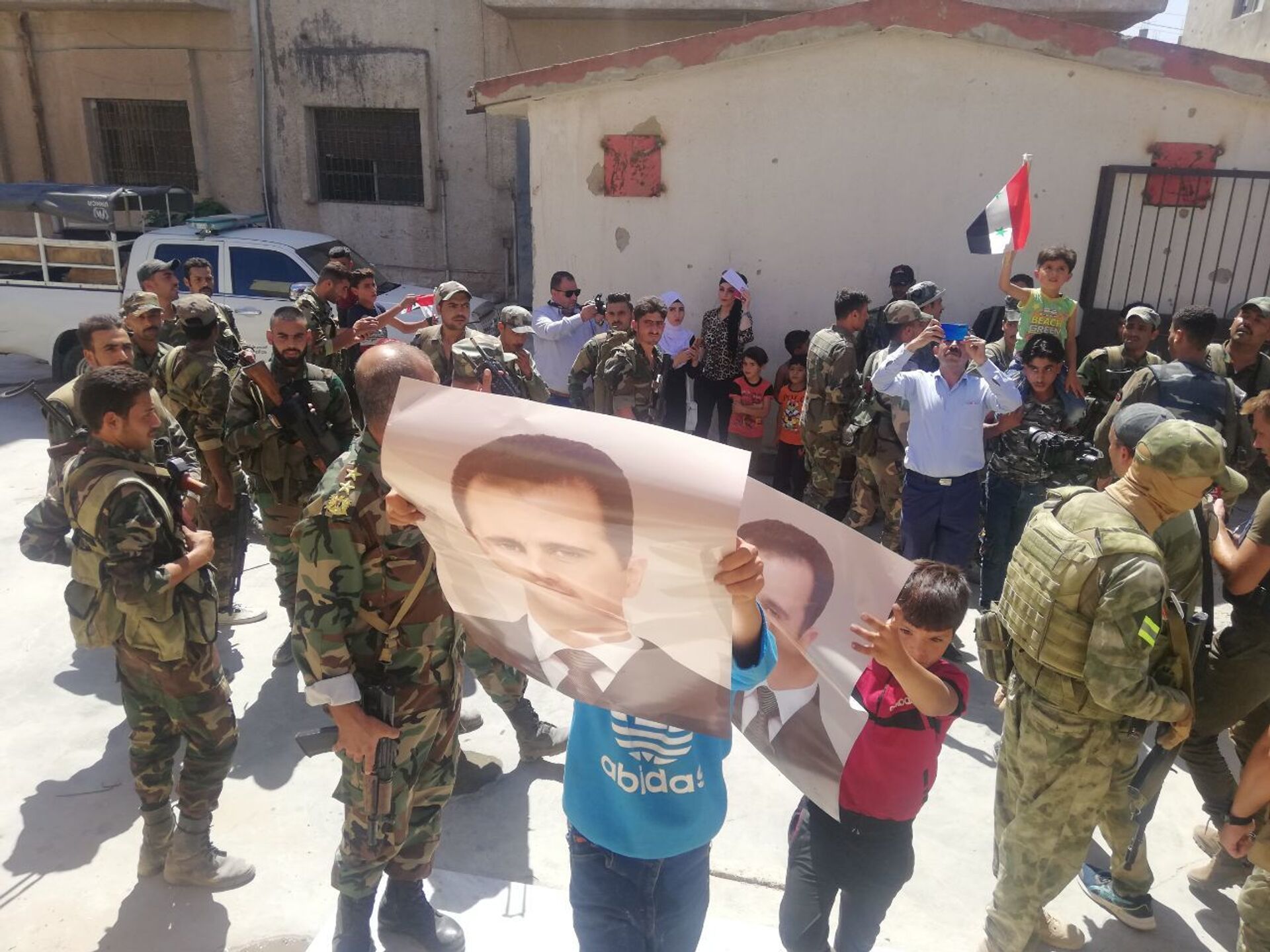 الجيش السوري ينتشر في طفس في بريف درعا، سوريا 20 سبتمبر 2021 - سبوتنيك عربي, 1920, 23.11.2021