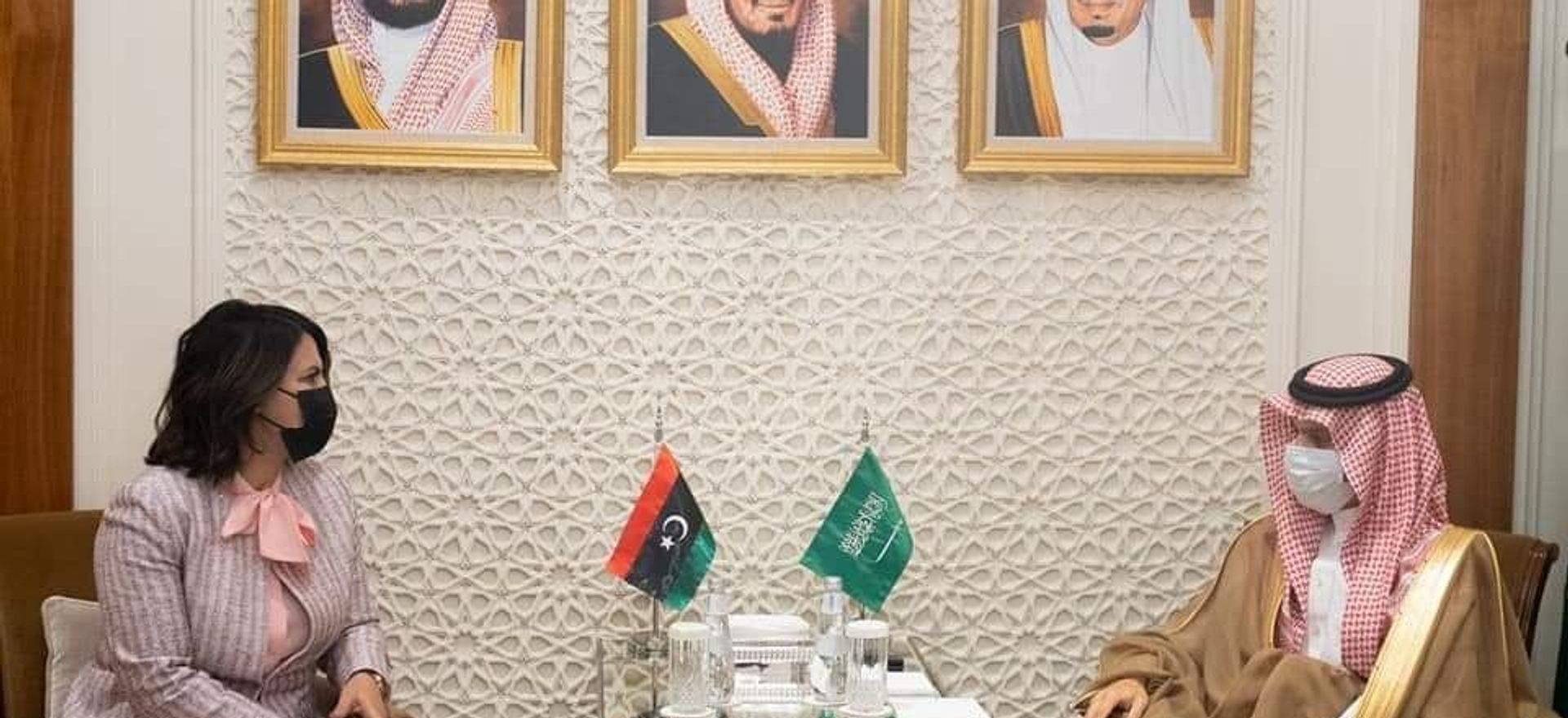 لقاء بين وزير الخارجية السعودي ونظيرته الليبية في الرياض لقاء بين وزير الخارجية السعودي ونظيرته الليبية في الرياض - سبوتنيك عربي, 1920, 30.09.2021