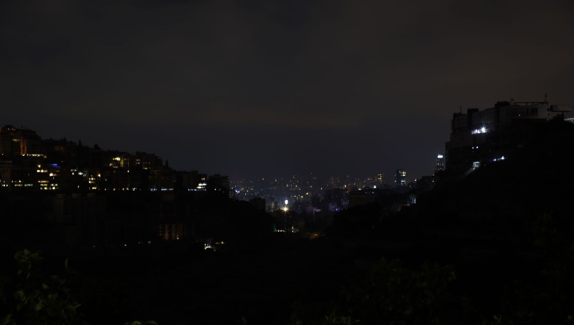 لبنان يغرق في الظلام - سبوتنيك عربي, 1920, 10.10.2021