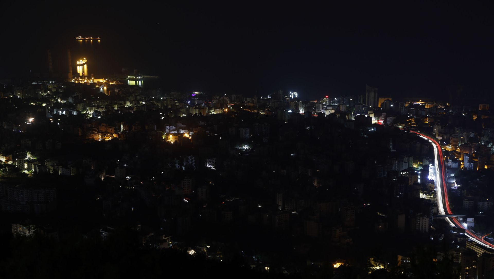 لبنان يغرق في الظلام - سبوتنيك عربي, 1920, 19.10.2021