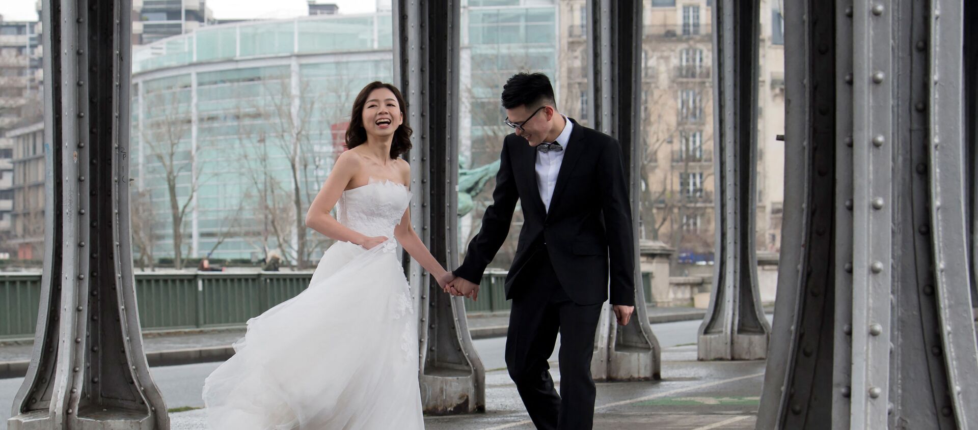 عروسين صينيين - سبوتنيك عربي, 1920, 12.10.2021