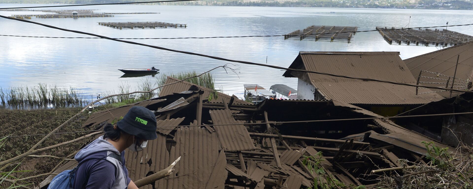 تداعيات زلزال (4.8 ريختر) ضرب جزيرة بالي، إندونيسيا 16 أكتوبر 2021 - سبوتنيك عربي, 1920, 26.07.2025