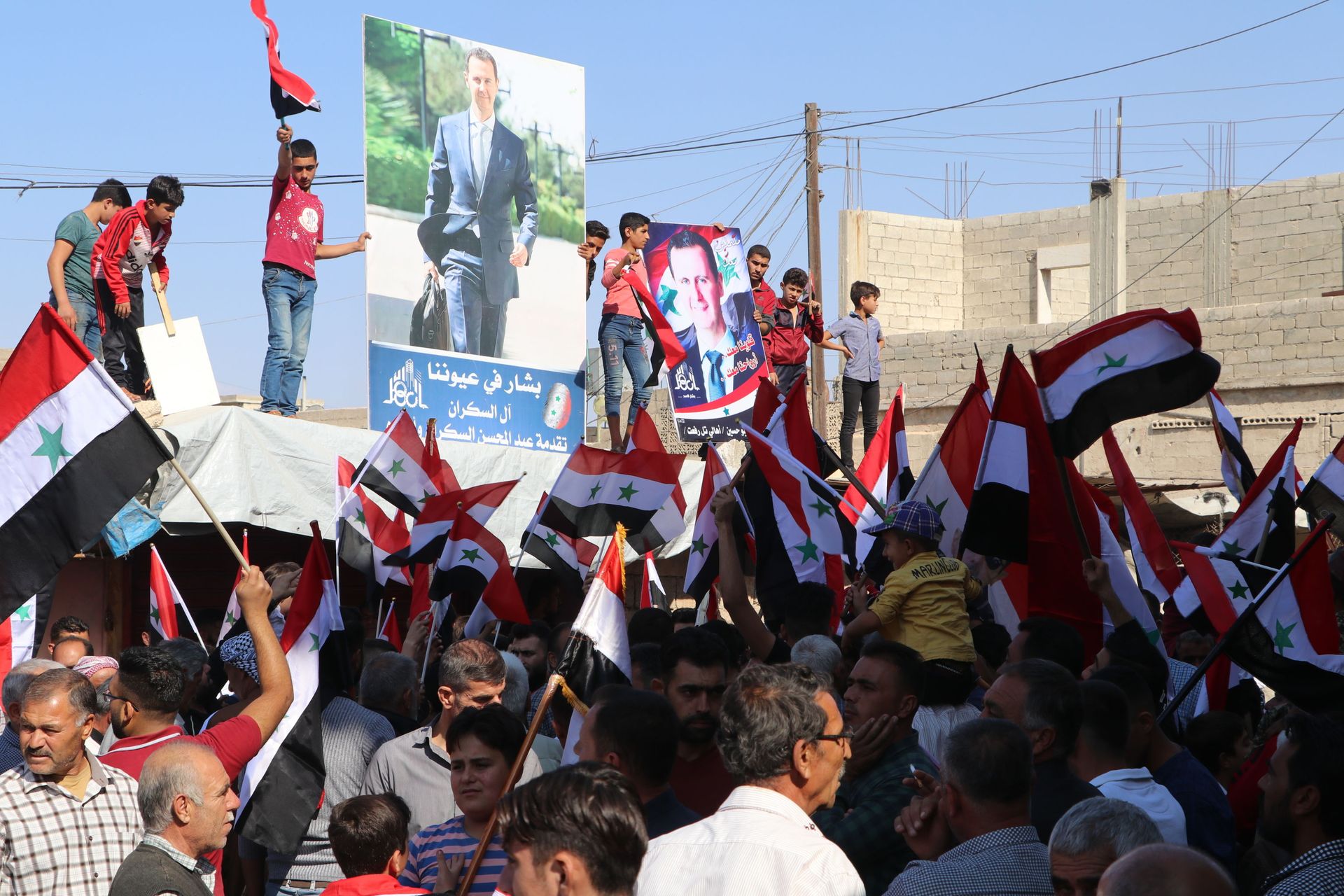 عرب وأكراد يتظاهرون ضد الجيش التركي والميليشيات التركمانية شمالي سوريا عرب وأكراد يتظاهرون ضد الجيش التركي والميليشيات التركمانية شمالي سوريا - سبوتنيك عربي, 1920, 23.11.2021