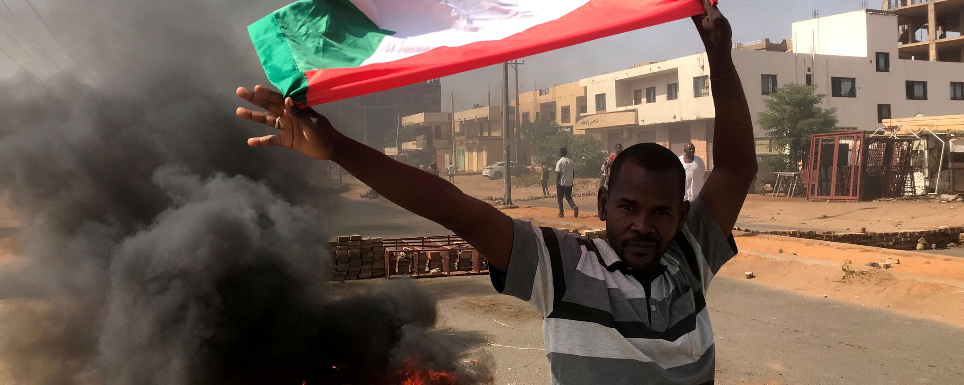 مظاهرات في شوارع مدينة الخرطوم، السودان 25 أكتوبر 2021 - سبوتنيك عربي, 1920, 29.05.2022