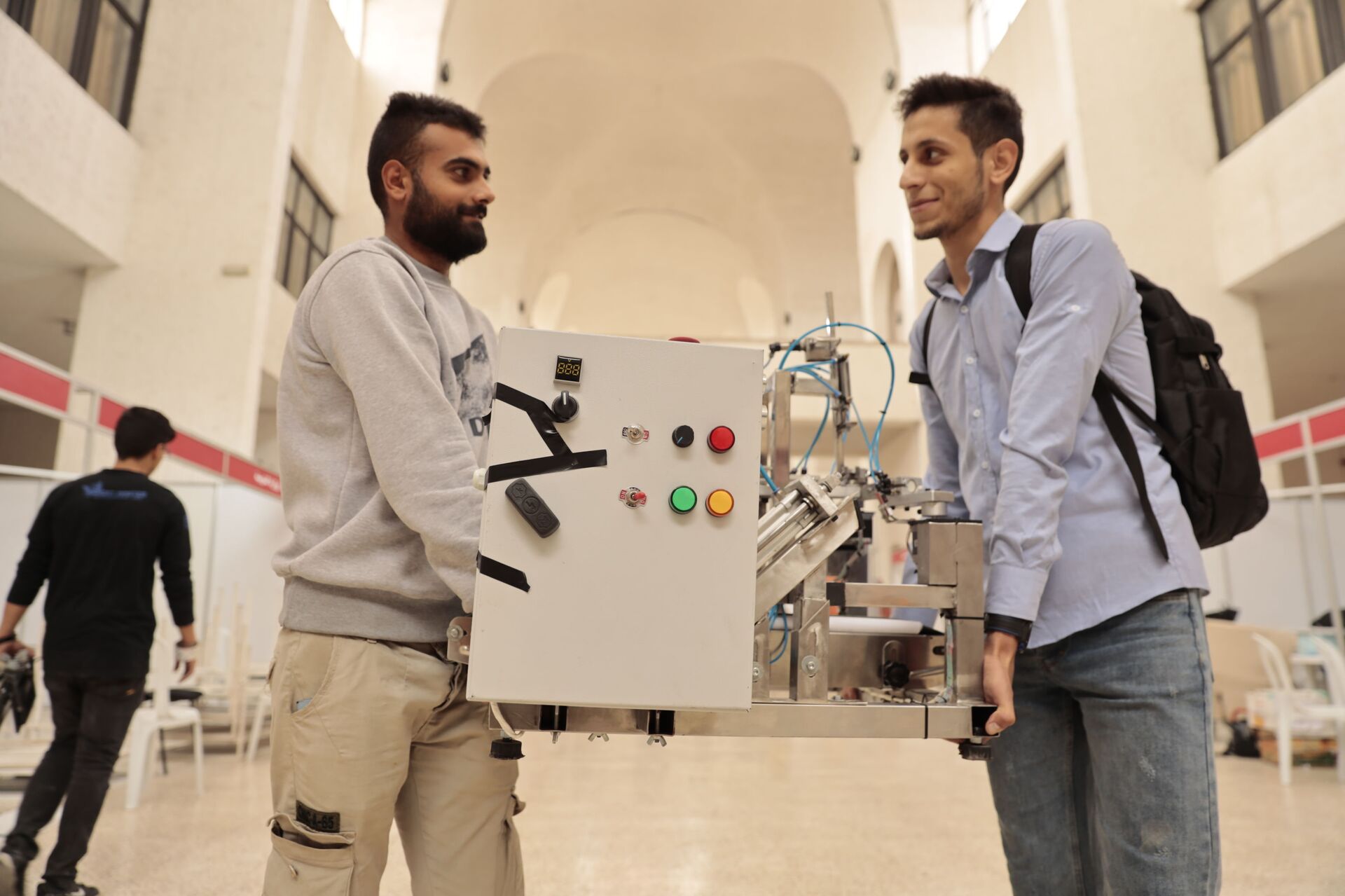 معرض الباسل للإبداع والاختراع في دورته الـ20 في كلية الهندسة الميكانيكية والكهربائية بجامعة دمشق، سوريا - سبوتنيك عربي, 1920, 23.11.2021