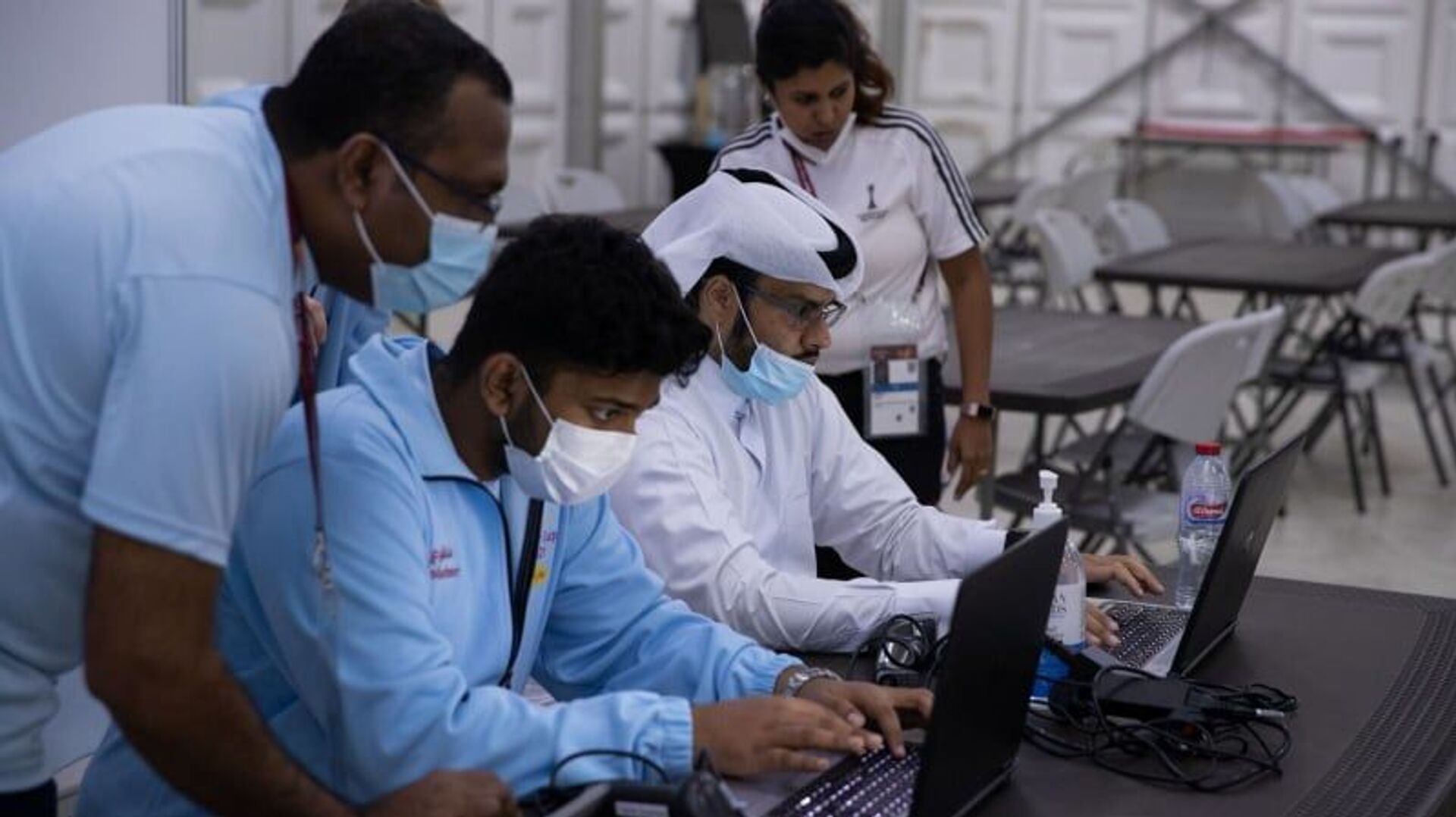 متطوعو اللجنة العليا للمشاريع والإرث يتطلعون إلى كأس العرب - سبوتنيك عربي, 1920, 23.11.2021