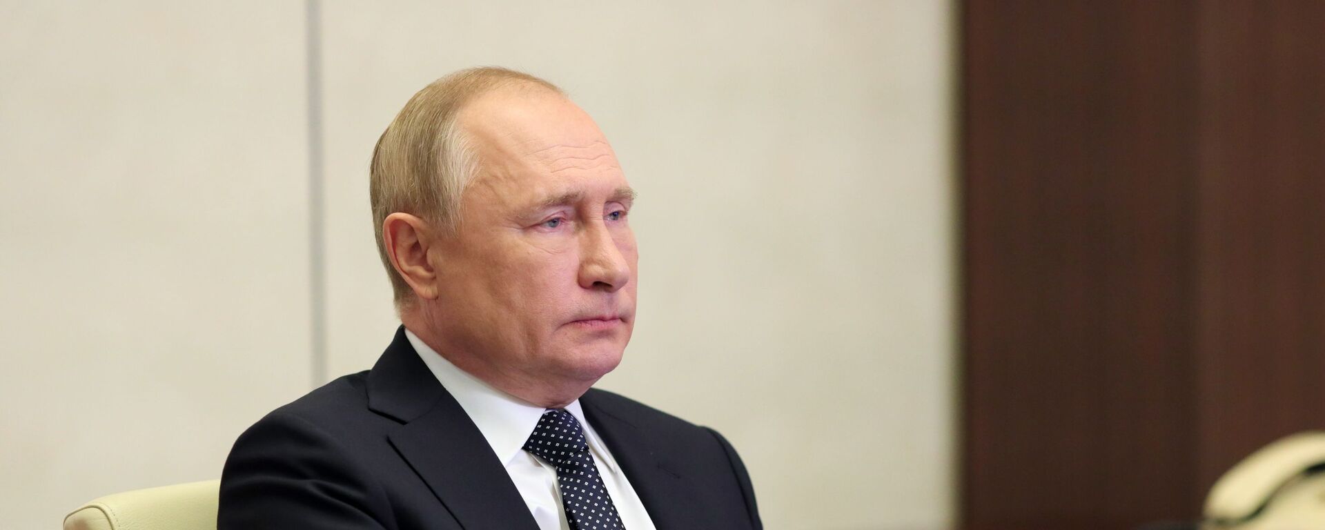 الرئيس الروسي فلاديمير بوتين خلال مشاركته في مؤتمر قمة مجموعة العشرين، روسيا 31 أكتوبر 2021 - سبوتنيك عربي, 1920, 02.11.2021