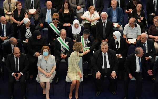 زوجة الرئيس السوري أسماء الأسد والفنان صباح فخري - سبوتنيك عربي