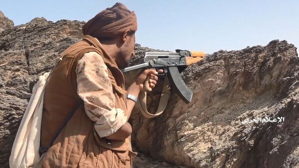 مقاتلو أنصار الله، الحوثيون، على خط المواجهة في محافظة مأرب اليمنية، 2 نوفمبر 2021. - سبوتنيك عربي