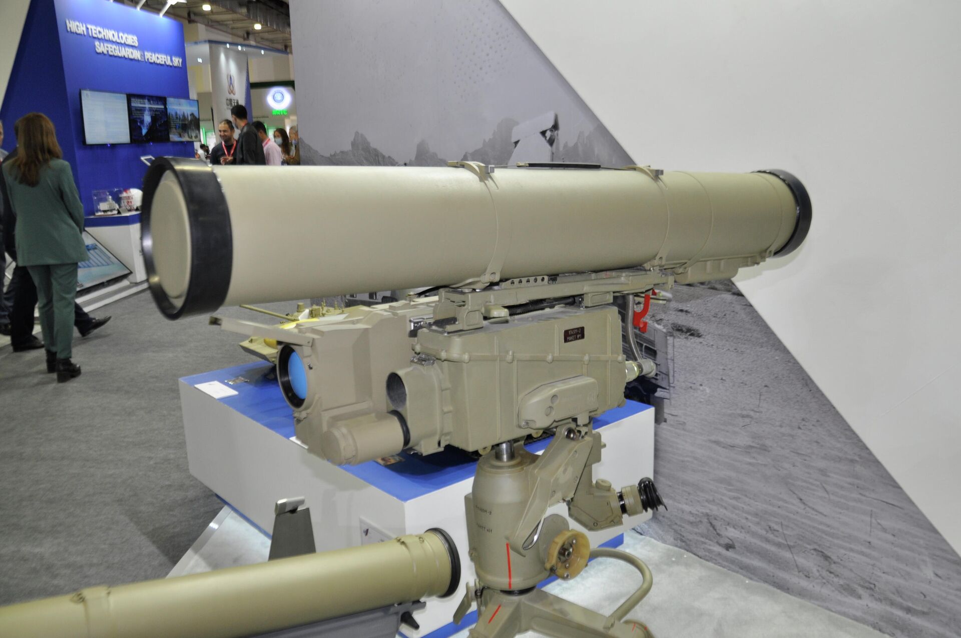 صواريخ كورنيت إي إم في الجناح الروسي بمعرض إيديكس 2021  - سبوتنيك عربي, 1920, 18.05.2025