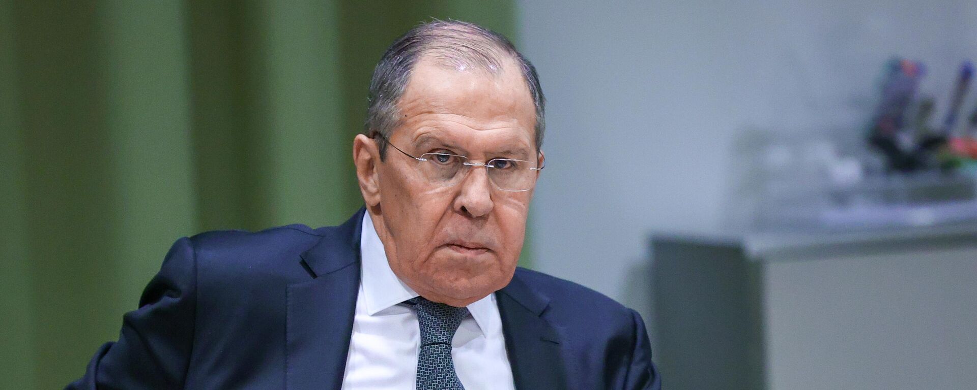 وزير الخارجية الروسي سيرغي لافروق خلال القمة الوزارية لمنظمة الأمن والتعاون في أوروبا في ستوكهولم - سبوتنيك عربي, 1920, 19.08.2025