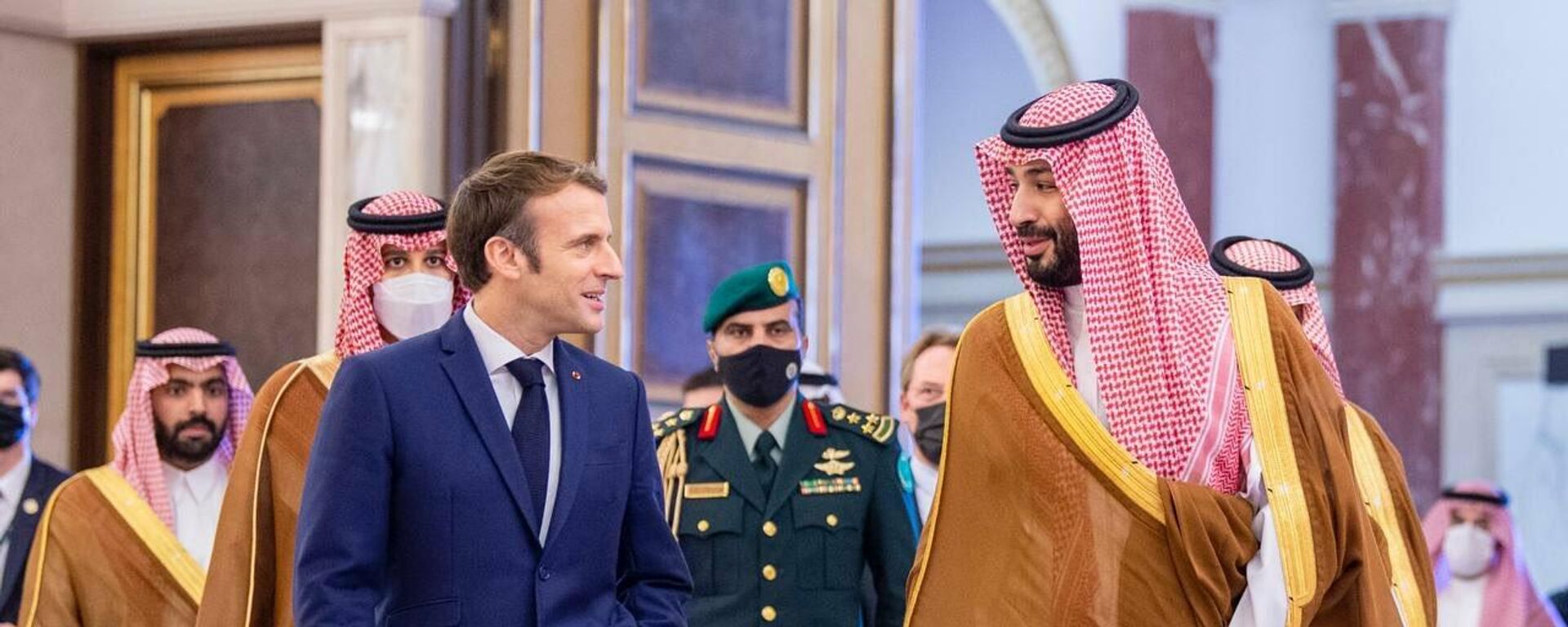 ولي العهد الأمير محمد بن سلمان يستقبل الرئيس الفرنسي ايمانويل ماكرون في جدة - سبوتنيك عربي, 1920, 04.12.2021