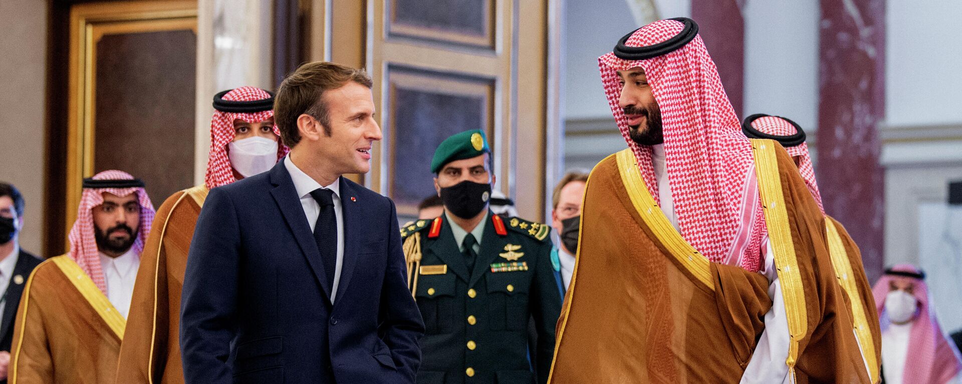 ولي العهد السعودي الأمير محمد بن سلمان يستقبل الرئيس الفرنسي إيمانويل ماكرون في جدة - سبوتنيك عربي, 1920, 20.05.2022