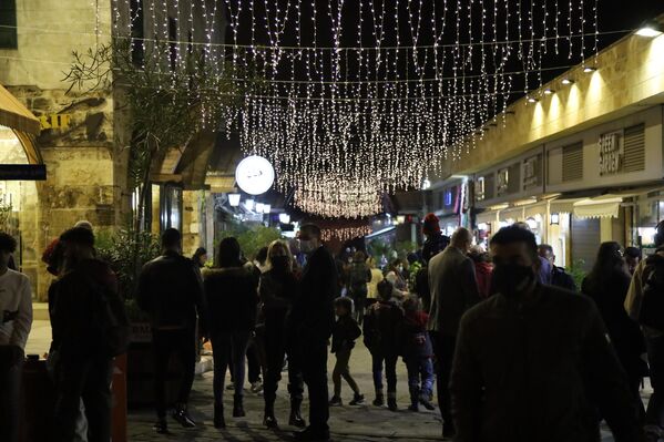 شجرة الميلاد لبنان - سبوتنيك عربي