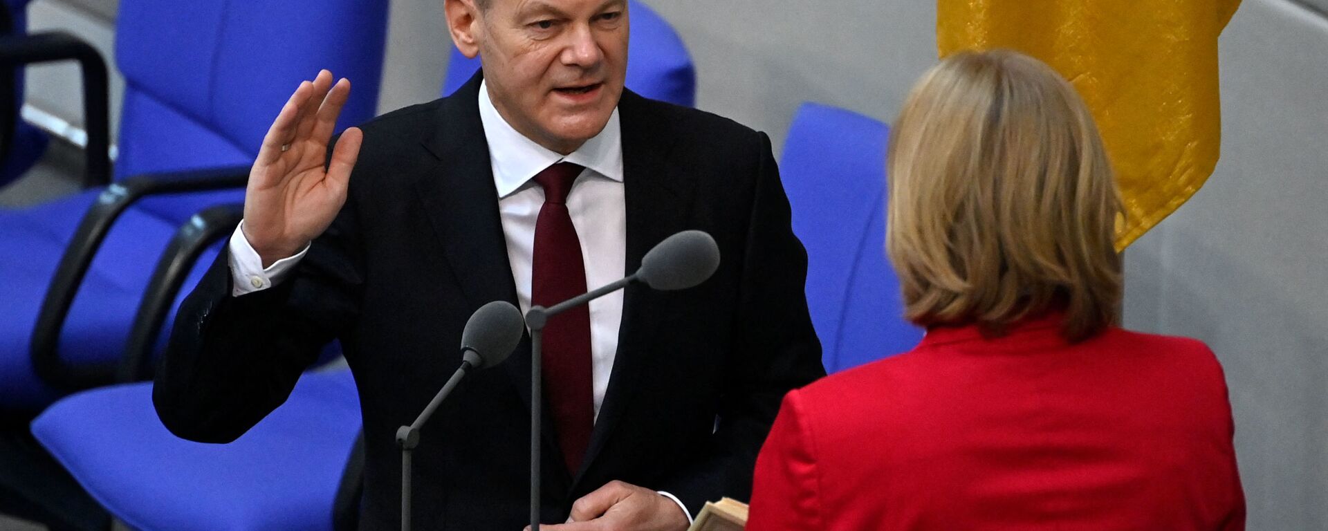 أولاف شولتس يؤدي اليمين الدستورية مستشارا لألمانيا، ألمانيا 8 ديسمبر 2021 - سبوتنيك عربي, 1920, 26.12.2021