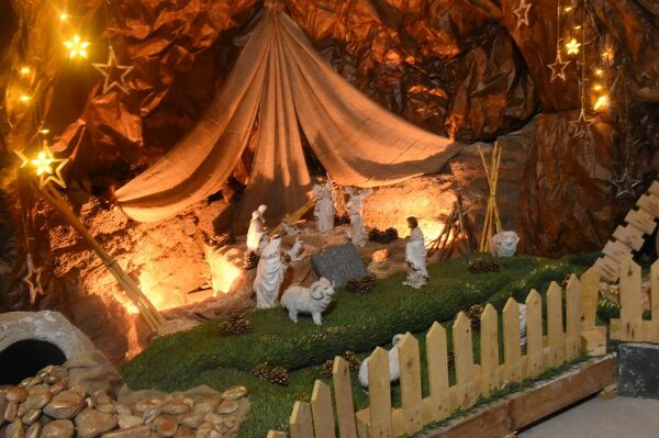 درعا تستعد لاستقبال أعياد الميلاد - سبوتنيك عربي