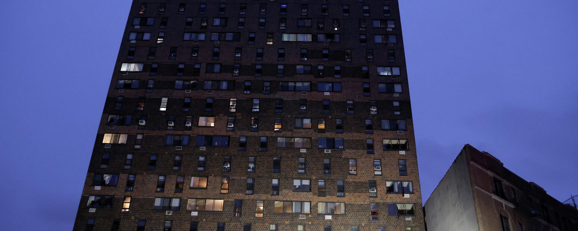 حريق شقة نيويورك المريع الذي قتل 19 بينهم 9 أطفال 9 يناير 2022 - سبوتنيك عربي, 1920, 10.01.2022