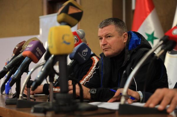 مؤتمر صحفي مشترك مع المدرب تيتا في مقر الاتحاد السوري لكرة القدم، سوريا - سبوتنيك عربي