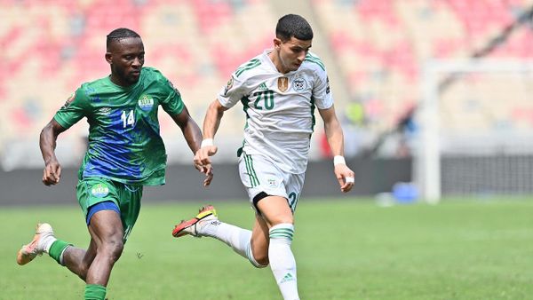 مباراة الجزائر وسيراليون في بطولة أمم أفريقيا، 11 يناير/ كانون الثاني 2022 مباراة الجزائر وسيراليون في بطولة أمم أفريقيا، 11 يناير/ كانون الثاني 2022 - سبوتنيك عربي
