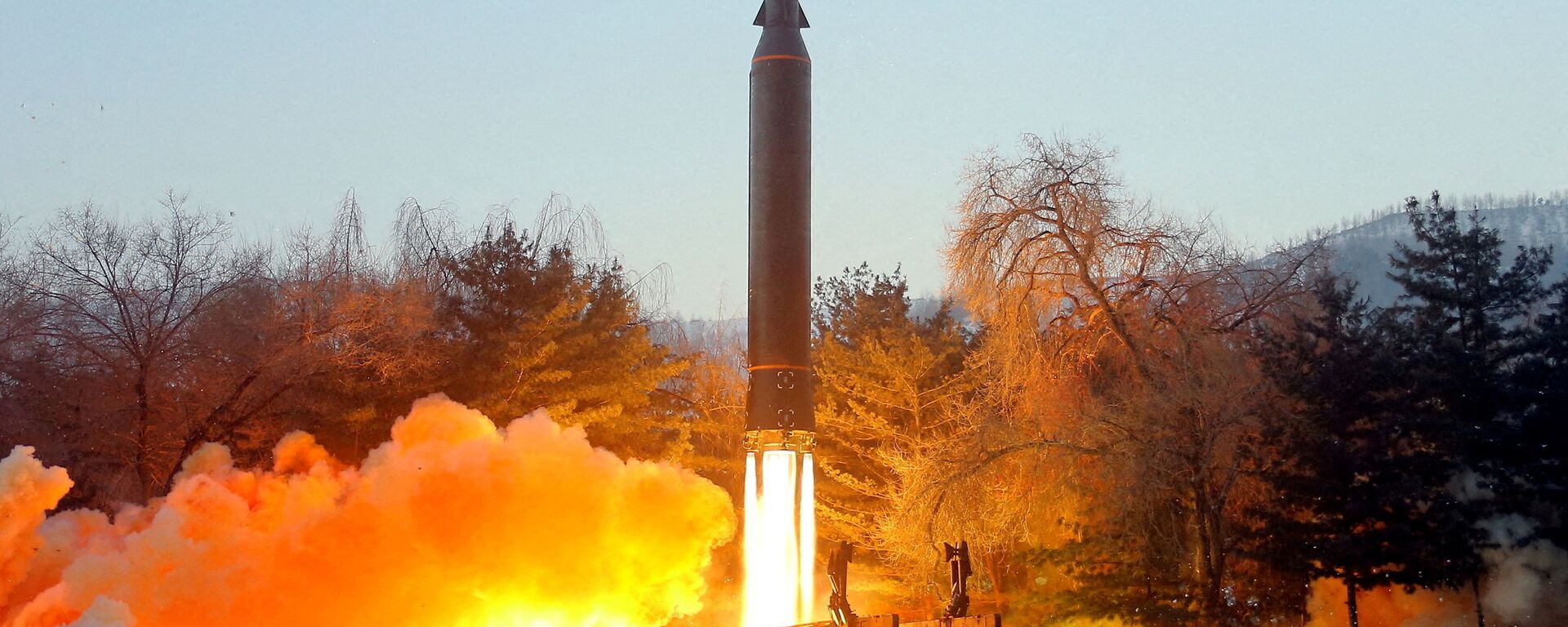 اختبار إطلاق صاروخ تفوق سرعته سرعة الصوت في كوريا الشمالية، 11 يناير 2022  - سبوتنيك عربي, 1920, 28.02.2022