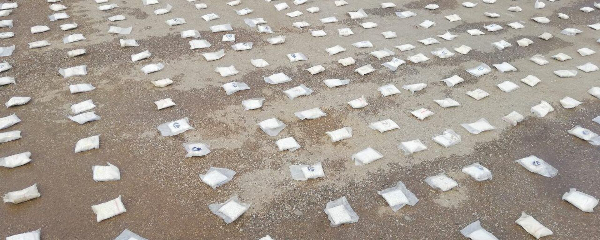 ضبط شحنة كبتاغون ضخمة قرب الحدود الأردنية - سبوتنيك عربي, 1920, 03.02.2026