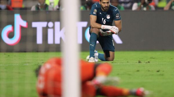 حارس مرمى منتخب مصر محمد أبو جبل أمام الكاميرون - أمم أفريقيا 2021 - سبوتنيك عربي