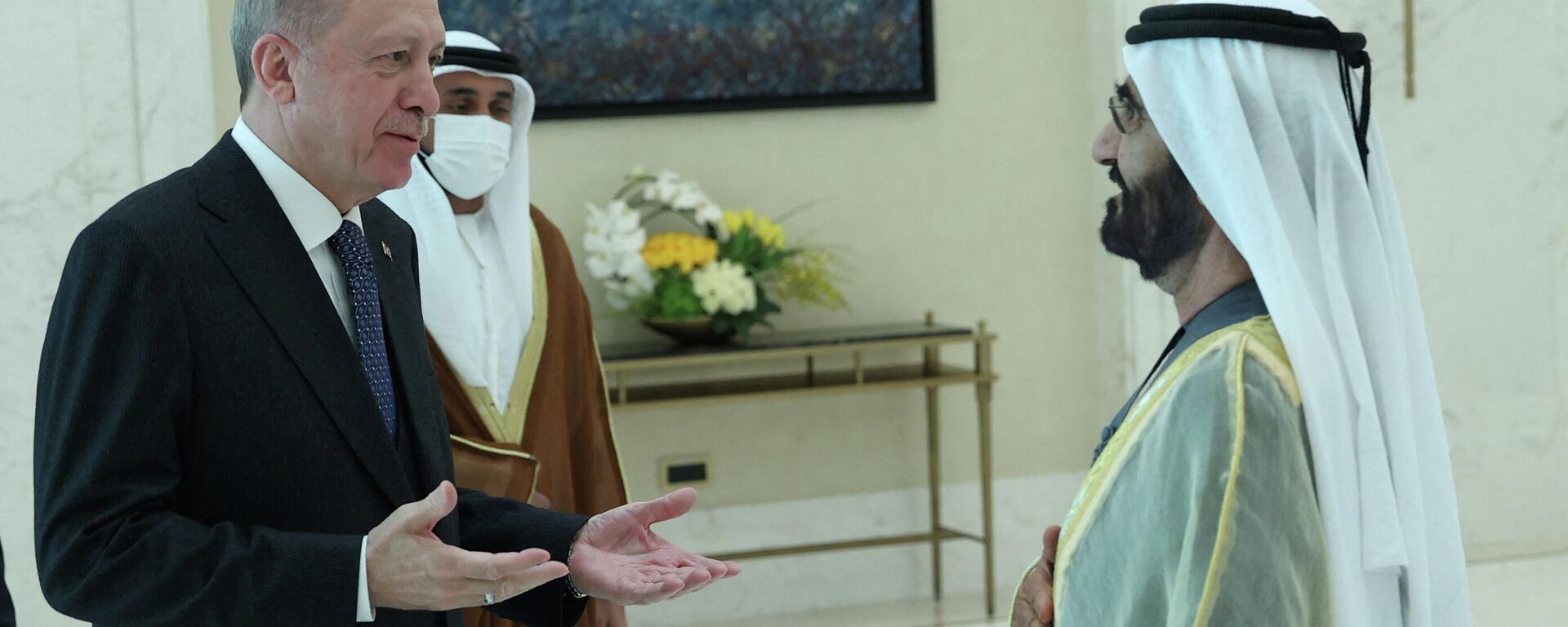 الرئيس التركي رجب طيب أردوغان يلتقي برئيس الوزراء ونائب رئيس دولة الإمارات العربية المتحدة وحاكم دبي الشيخ محمد بن راشد آل مكتوم في دبي، الإمارات العربية المتحدة، 15 فبراير 2022 - سبوتنيك عربي, 1920, 16.02.2022