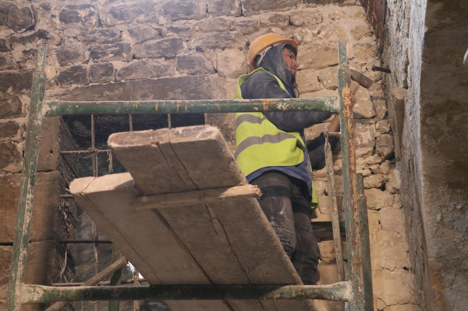 حلب تستعيد شرايينها.. سوق الحبال ينهض للحياة من جديد
 - سبوتنيك عربي, 1920, 19.02.2022