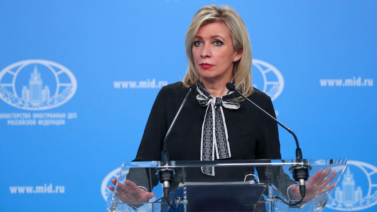 Men Krasnodarda minaj beraman Yoshlar bilan porno massaj