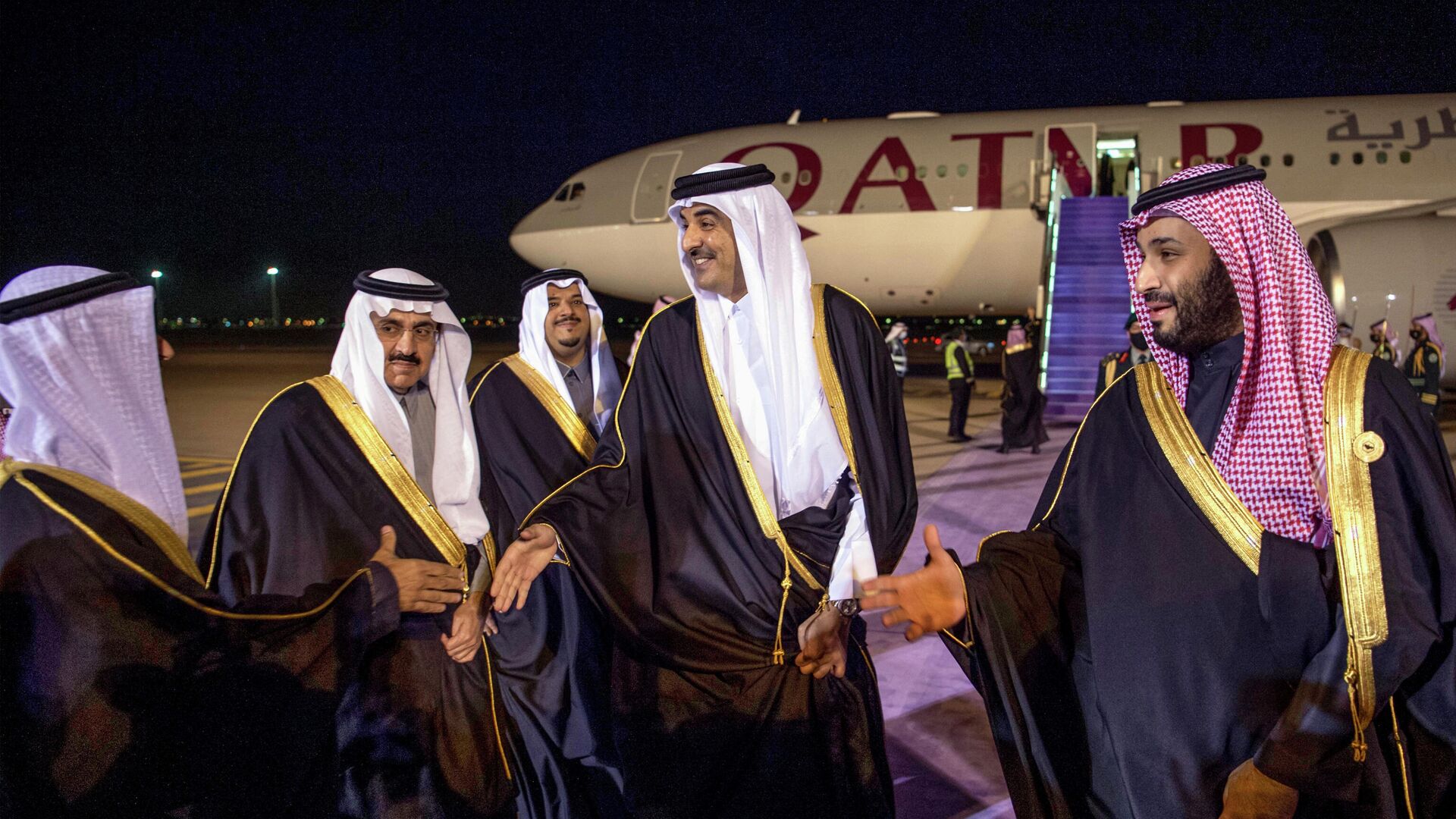 ولي العهد السعودي، الأمير محمد بن سلمان وأمير قطر، الشيخ تميم بن حمد آل ثاني، 14 ديسمبر/ كانون الأول 2021 - سبوتنيك عربي, 1920, 03.03.2022