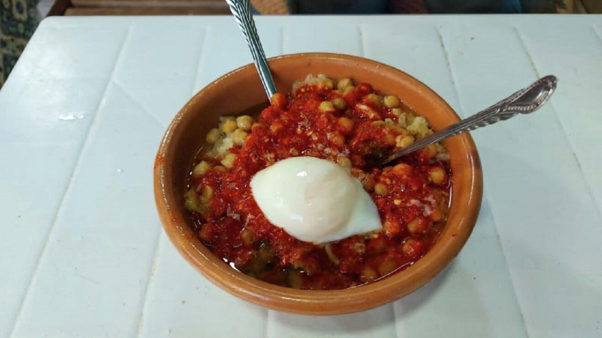 اللبلابي، أكلة شعبية شهيرة في تونس اللبلابي، أكلة شعبية شهيرة في تونس - سبوتنيك عربي, 1920, 05.03.2022