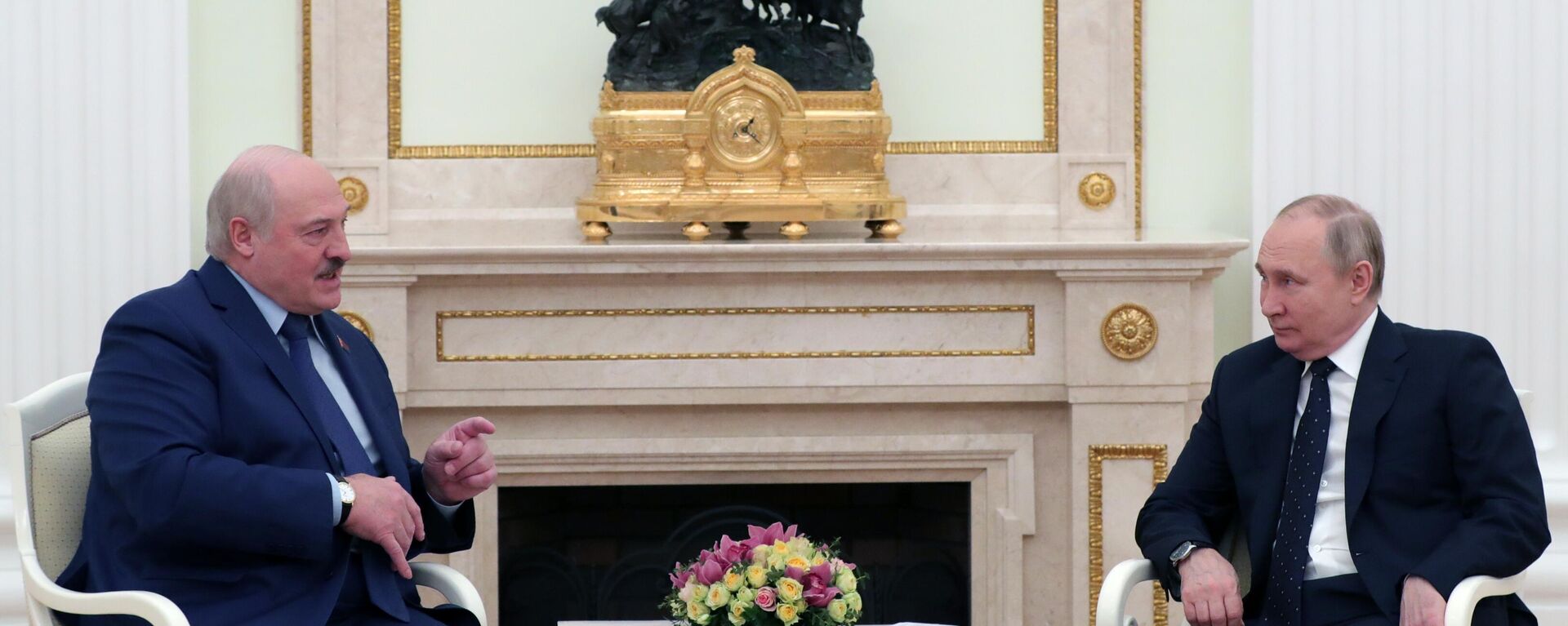 لقاء الرئيس الروسي فلاديمير بوتين ونظيره البيلاروسي ألكسندر لوكاشينكو في الكرملين، موسكو، روسيا 11 مارس 2022 - سبوتنيك عربي, 1920, 23.05.2024