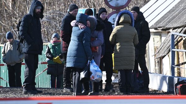 إقبال اللاجئين الأوكرانيين إلى بيلاروسيا، 11 مارس 2022 - سبوتنيك عربي