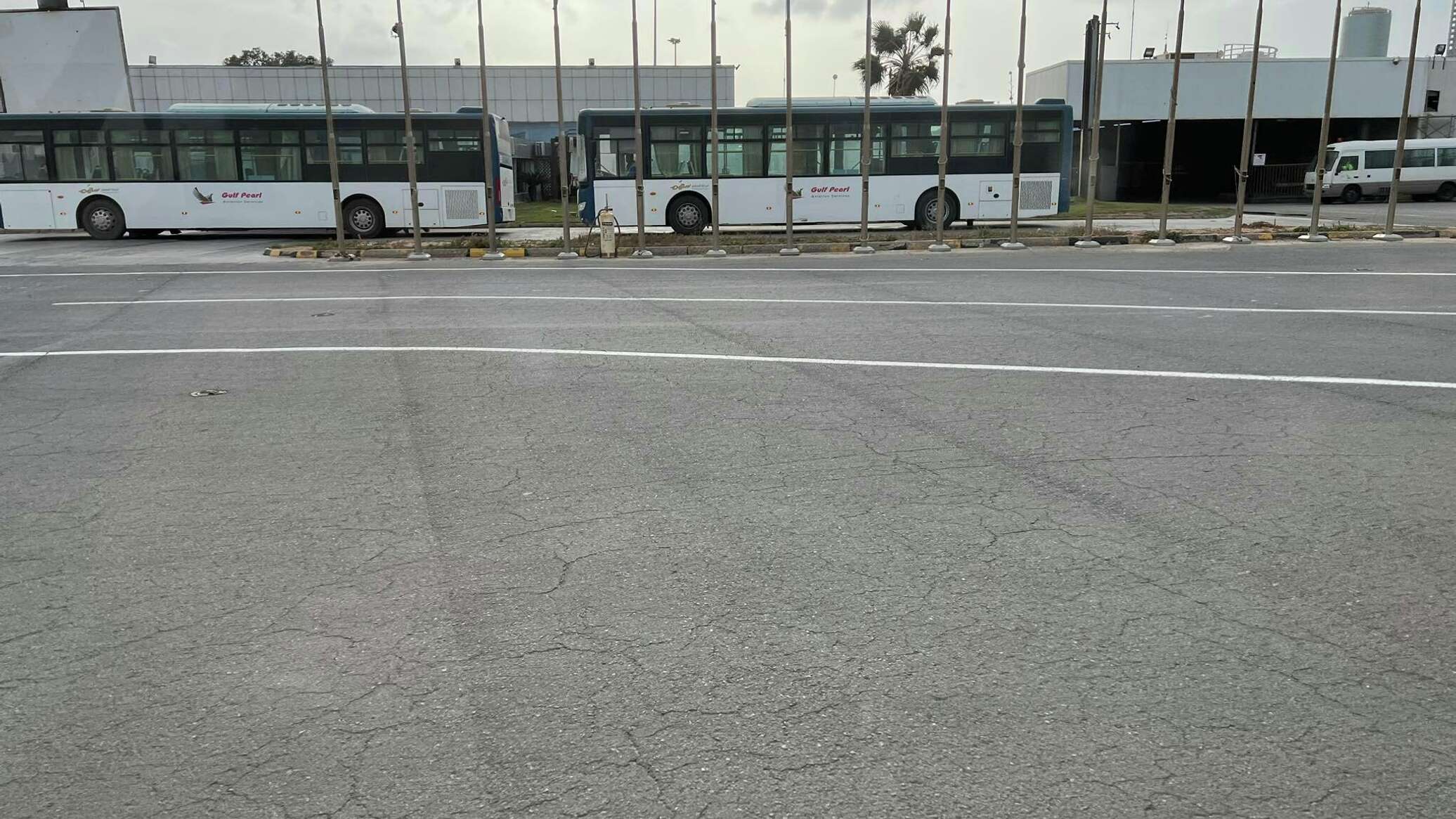 إغلاق المطار الدولي في مدينة مصراتة الليبية بعد اندلاع اشتباكات مسلحة