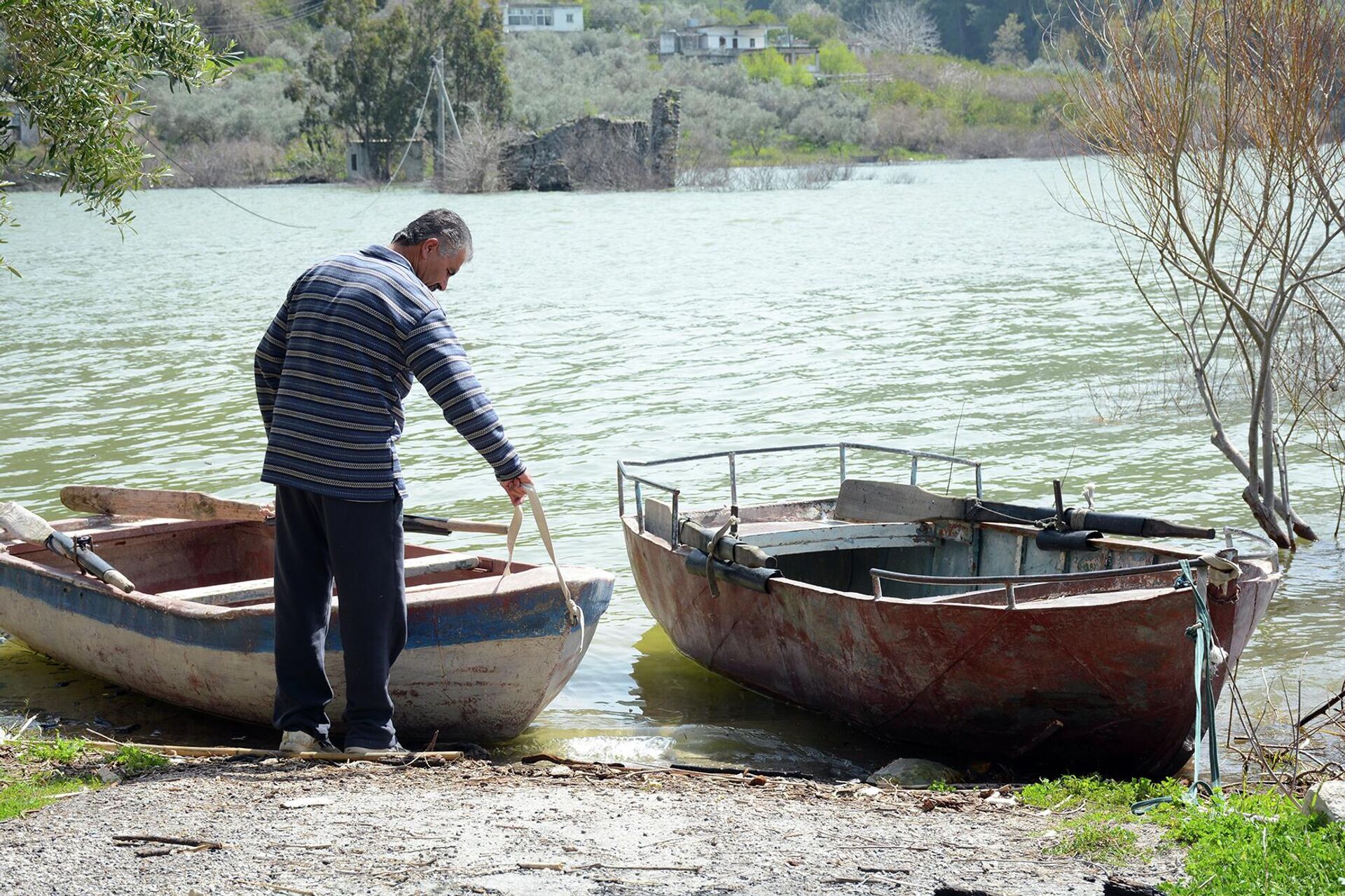 تحاكي بلاد العجائب.. أًصغر جزيرة في الشرق الأوسط تقطنها 7 عائلات سورية  - سبوتنيك عربي, 1920, 11.04.2022