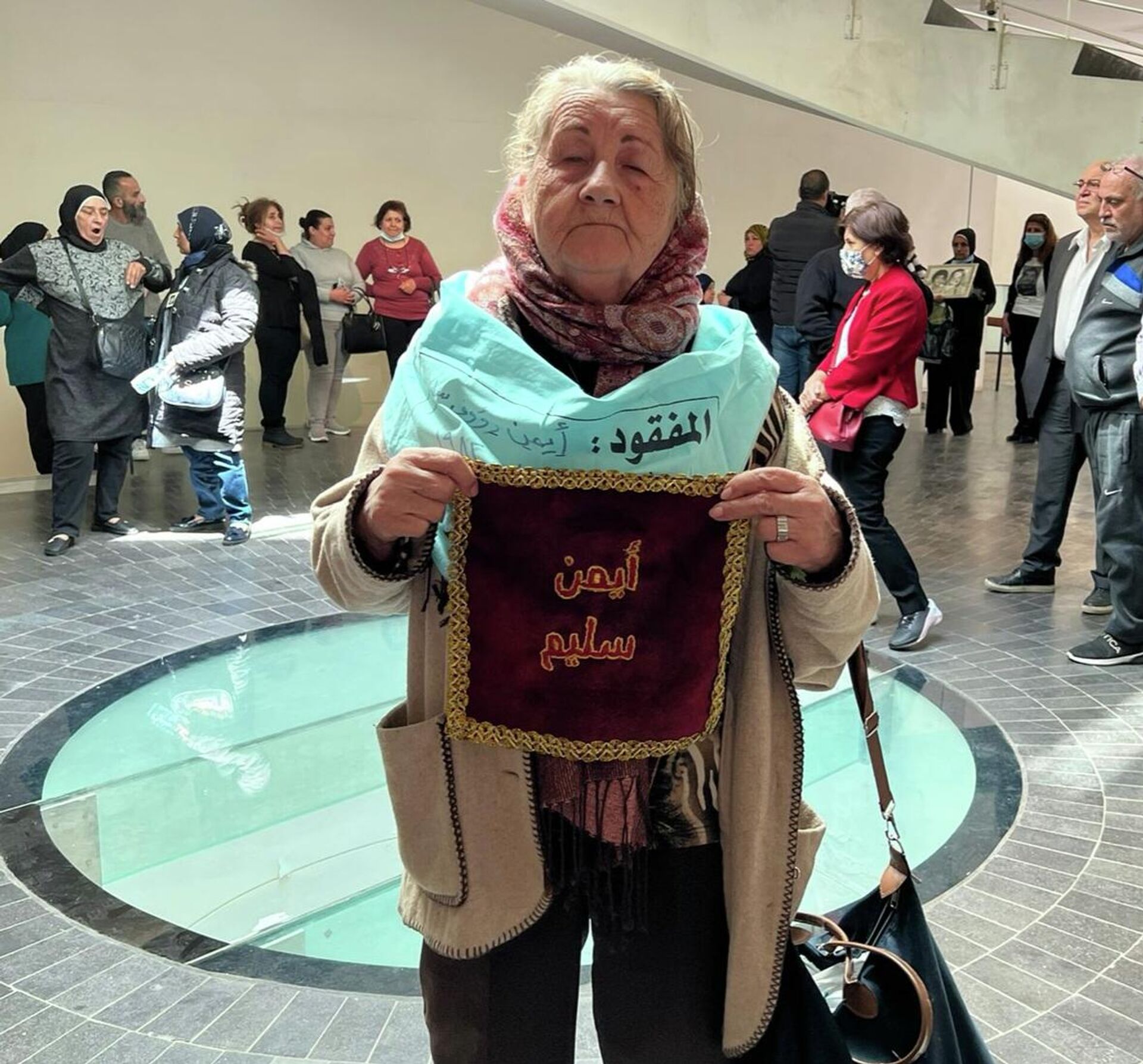 أحيت عائلات المفقودين والمخفيين قسراً الذكرى الـ47 لاندلاع الأهلية اللبنانية، في مركز بيت بيروت، في السوديكو أحيت عائلات المفقودين والمخفيين قسراً الذكرى الـ47 لاندلاع الأهلية اللبنانية، في مركز بيت بيروت، في السوديكو - سبوتنيك عربي, 1920, 13.04.2022